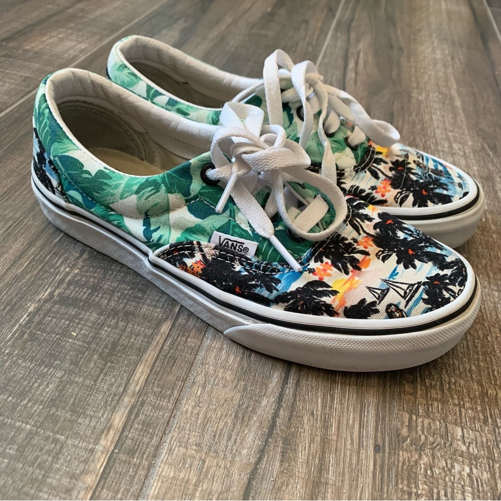 Vans Authentic Tropical Aloha Beach Shoes Women’s Size 5.5